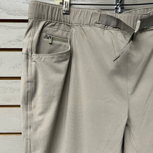 Eddie Bauer Women Khaki Chinos - Picture 2 of 9